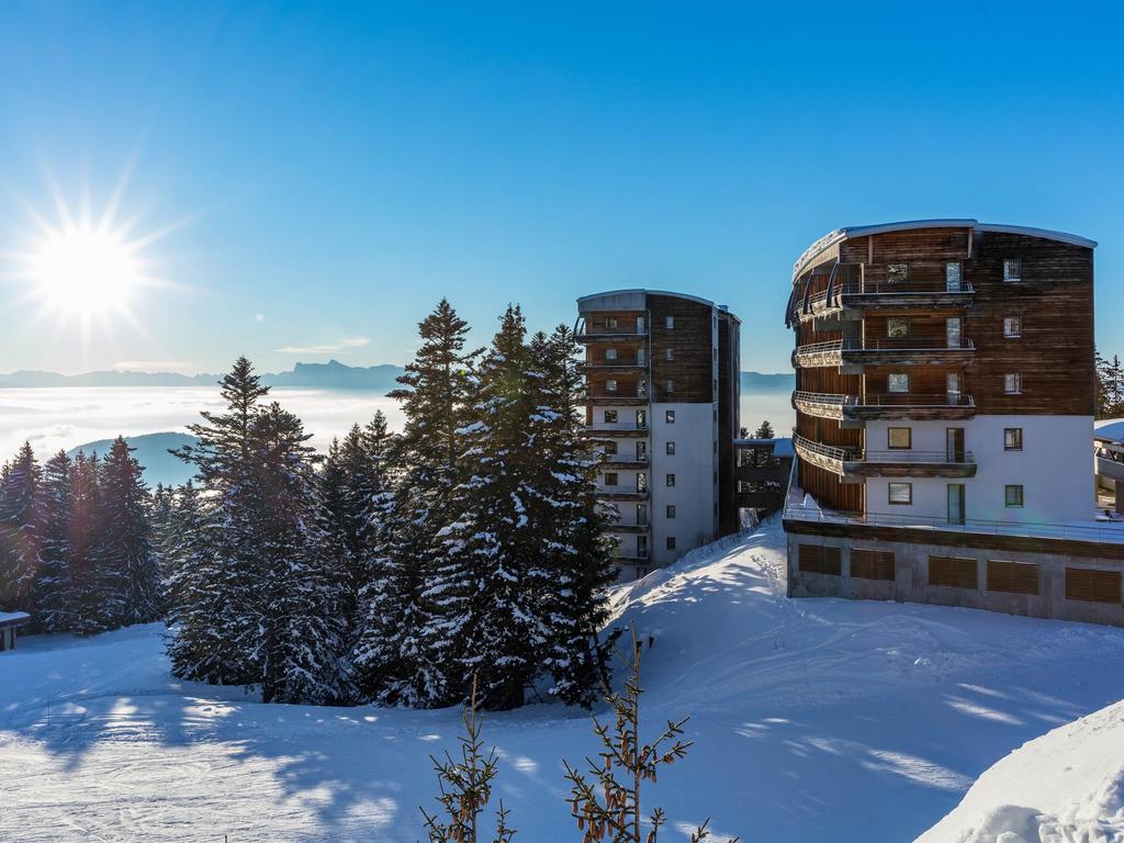 Ecrin Des Neiges Aparthotel Chamrousse Exterior photo