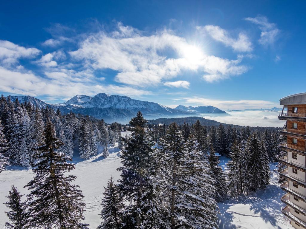 Ecrin Des Neiges Aparthotel Chamrousse Exterior photo